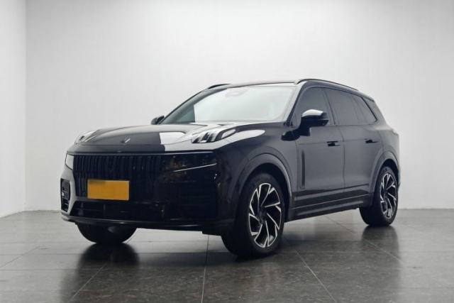 Used Lynk & Co 09 2021 2.0T Halo Six-Seater