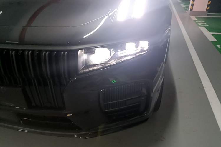 Used Lynk & Co 09 2021 2.0T Halo Six-Seater Left Front Headlight