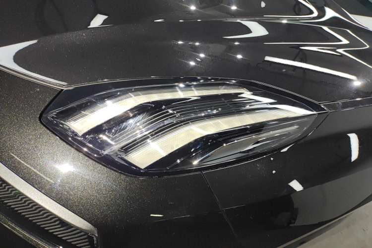 Used Lynk & Co 09 2021 2.0T Halo Six-Seater Left Front Headlight