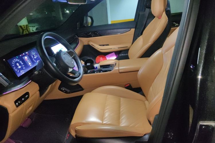Used Lynk & Co 09 2021 2.0T Ultra 7-Seater Left Front Seat