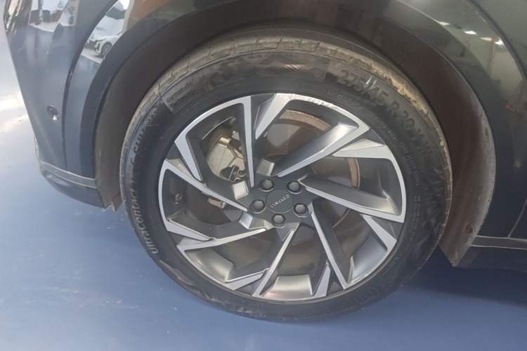 Used Lynk & Co 09 2021 2.0T Halo Six-Seater Left Front Wheel Hub