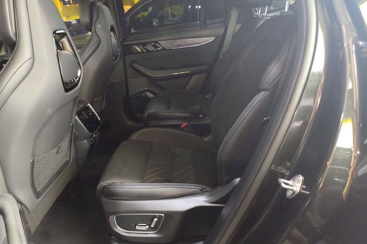 Used Lynk & Co 09 2021 2.0T Halo Six-Seater Left Rear Seat