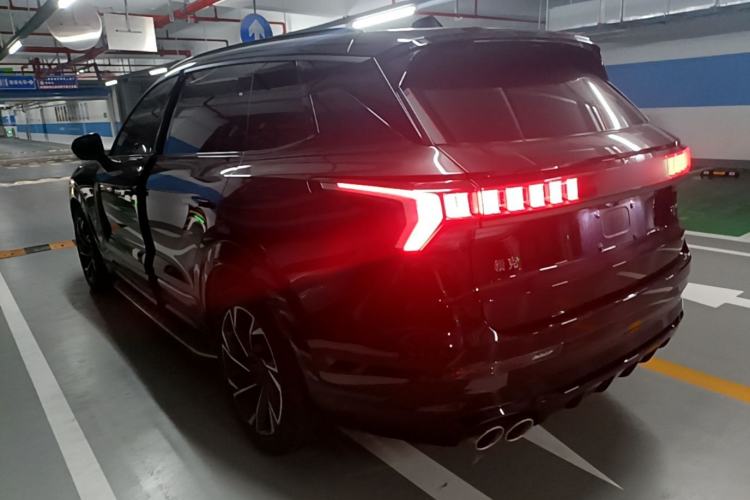 Used Lynk & Co 09 2021 2.0T Halo Six-Seater Rear Left 45 Deg