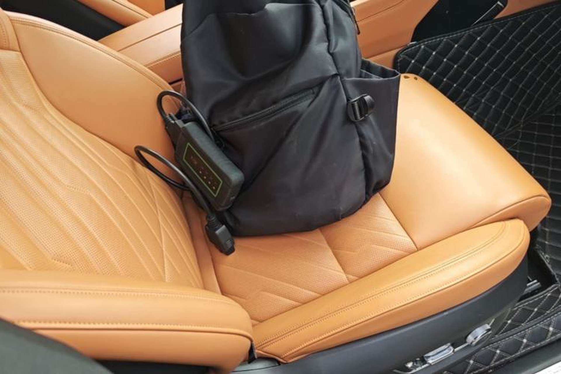 Used Lynk & Co 09 2021 2.0T Halo Seven-Seater Right Front Seat