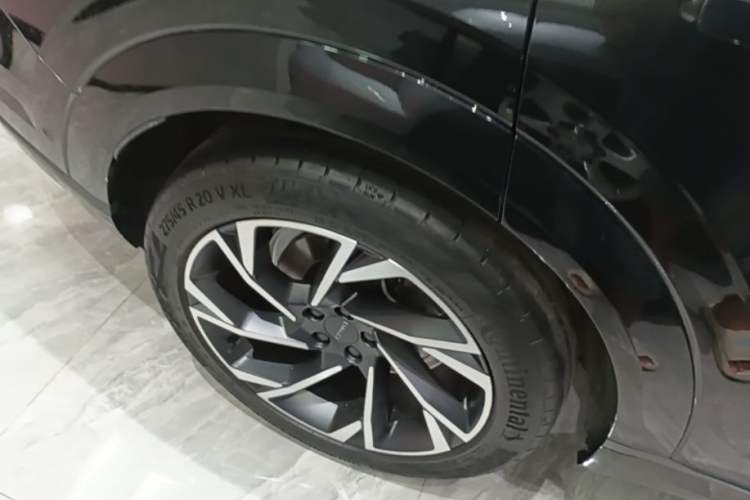 Used Lynk & Co 09 2021 2.0T Halo Six-Seater Right Rear Wheel Hub