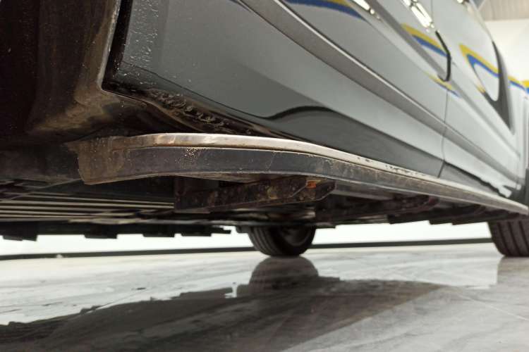 Used Lynk & Co 09 2021 2.0T Halo Seven-Seater Right Side Sill