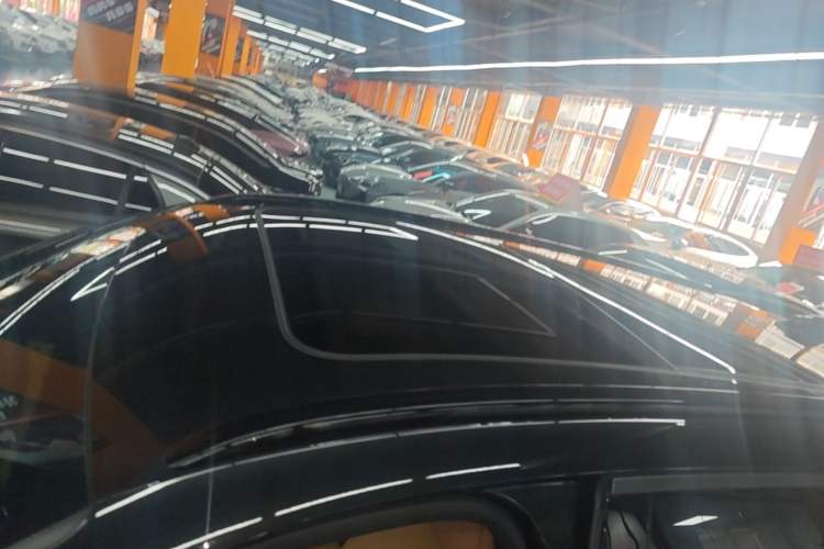 Used Lynk & Co 09 2021 2.0T Halo Six-Seater Roof