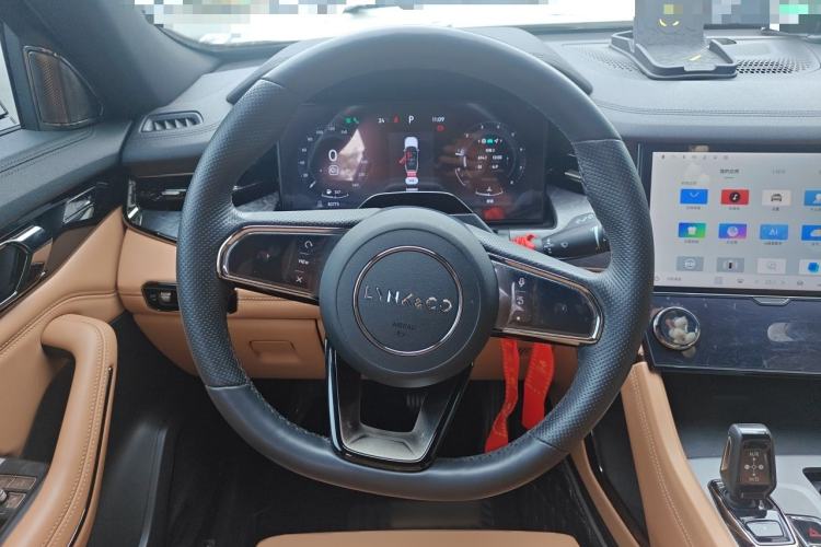 Used Lynk & Co 09 2021 2.0T Halo Seven-Seater Steering Wheel