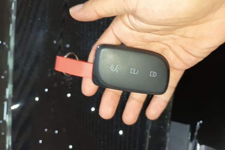Used Lynk & Co 09 2021 2.0T Halo Six-Seater Vehicle Key