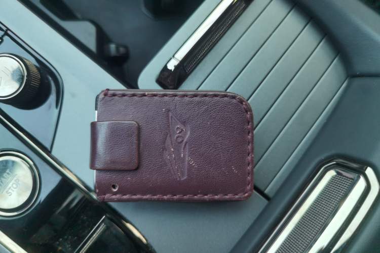 Used Lynk & Co 09 2021 2.0T Halo Seven-Seater Vehicle Key