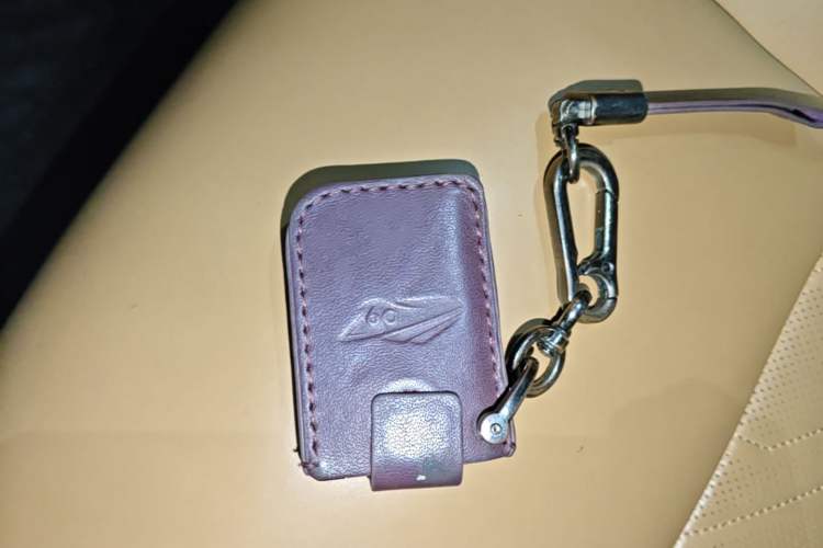 Used Lynk & Co 09 2021 2.0T Halo Six-Seater Vehicle Key