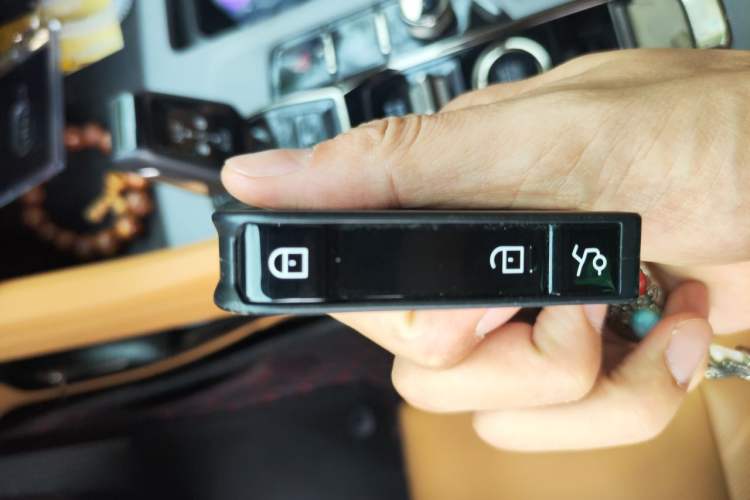 Used Lynk & Co 09 2021 2.0T Ultra Six-Seater Vehicle Key
