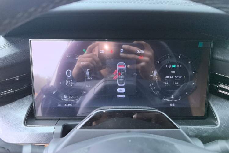 Used Lynk & Co 09 2021 2.0T Halo Seven-Seater Instrument Cluster