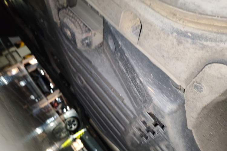 Used Lynk & Co 09 2021 2.0T Halo Seven-Seater Chassis Rear Left