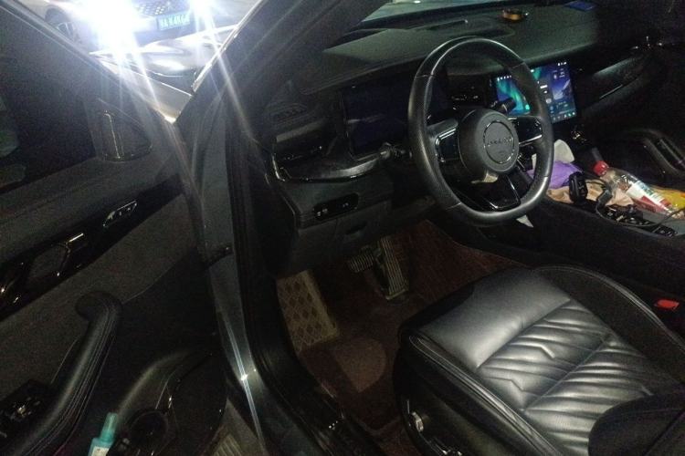 Used Lynk & Co 09 2021 2.0T Ultra Six-Seater Driver Seat