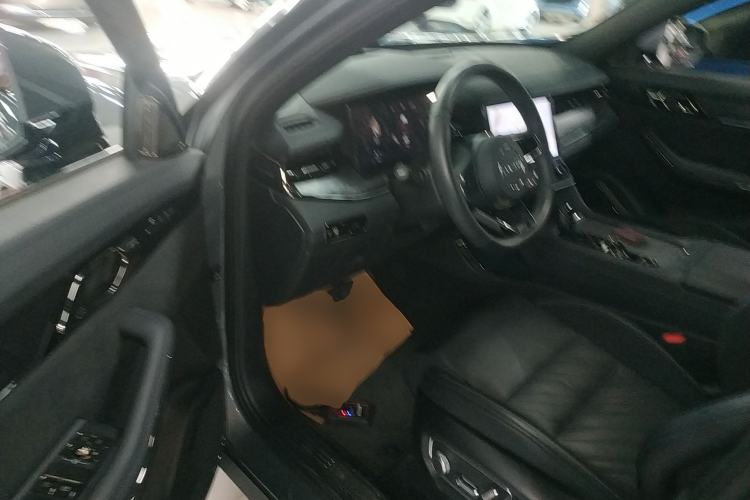 Used Lynk & Co 09 2021 2.0T Halo Seven-Seater Driver Seat