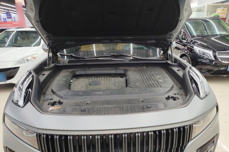 Used Lynk & Co 09 2021 2.0T Halo Six-Seater Engine Bay