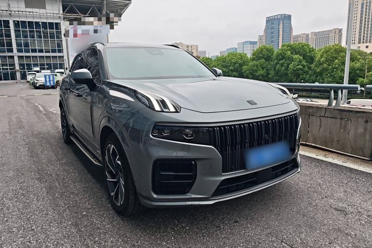 Used Lynk & Co 09 2021 2.0T Halo Six-Seater Exterior 2