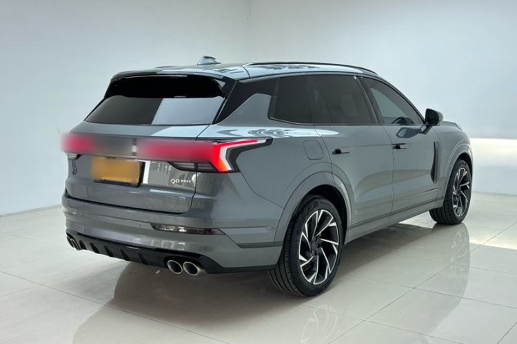 Used Lynk & Co 09 2021 2.0T Halo Six-Seater Exterior 4