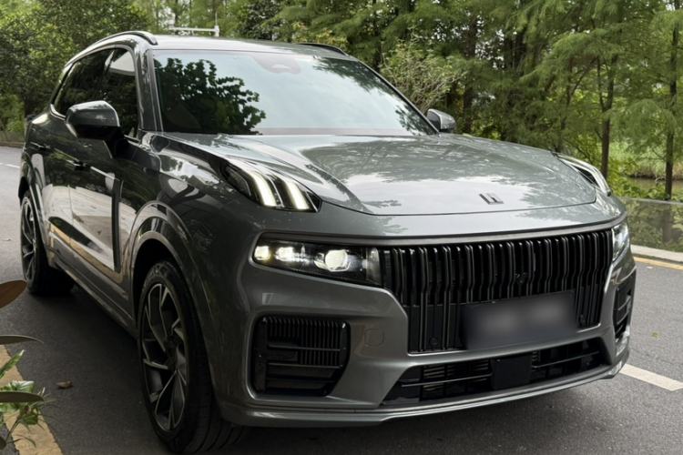 Used Lynk & Co 09 2021 2.0T Halo Seven-Seater Exterior 4