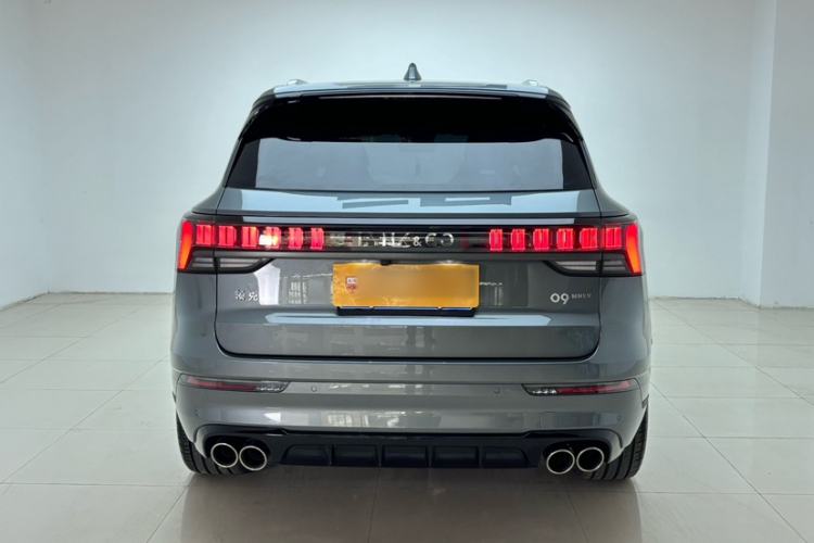 Used Lynk & Co 09 2021 2.0T Halo Six-Seater Exterior 5