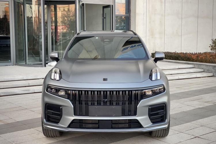 Used Lynk & Co 09 2021 2.0T Halo Six-Seater Exterior 5