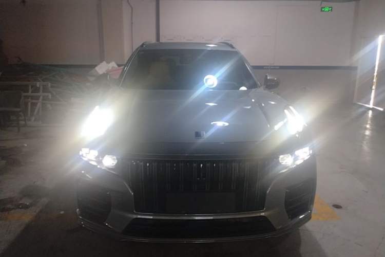 Used Lynk & Co 09 2021 2.0T Halo Six-Seater Front