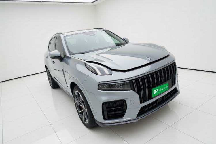 Used Lynk & Co 09 2021 2.0T Halo Six-Seater Front Right 45 Deg