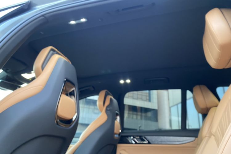 Used Lynk & Co 09 2021 2.0T Halo Six-Seater Headliner