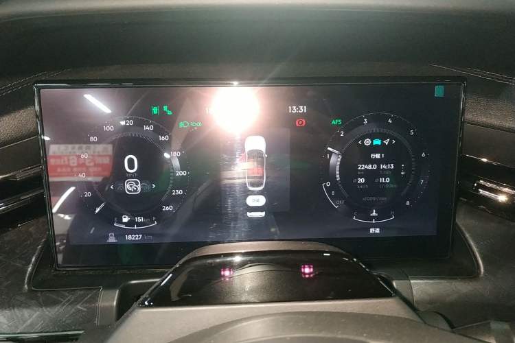 Used Lynk & Co 09 2021 2.0T Halo Seven-Seater Instrument Cluster