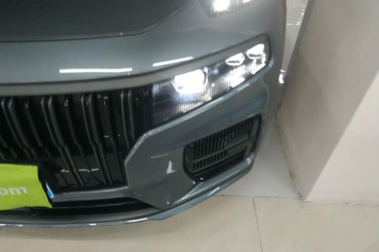 Used Lynk & Co 09 2021 2.0T Halo Seven-Seater Left Front Headlight