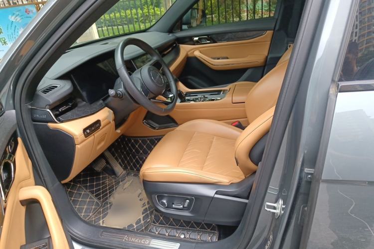 Used Lynk & Co 09 2021 2.0T Halo Six-Seater Left Front Seat