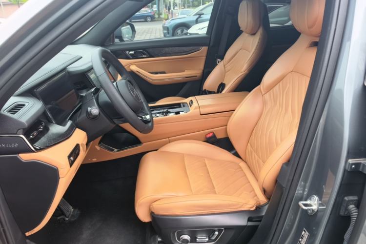 Used Lynk & Co 09 2021 2.0T Halo Six-Seater Left Front Seat