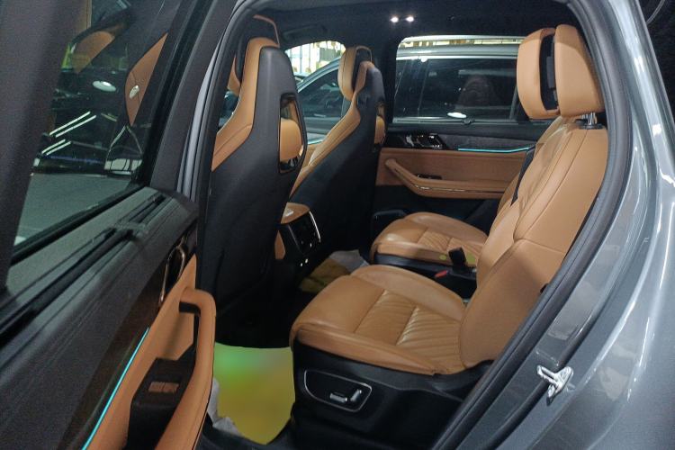 Used Lynk & Co 09 2021 2.0T Halo Six-Seater Left Rear Seat