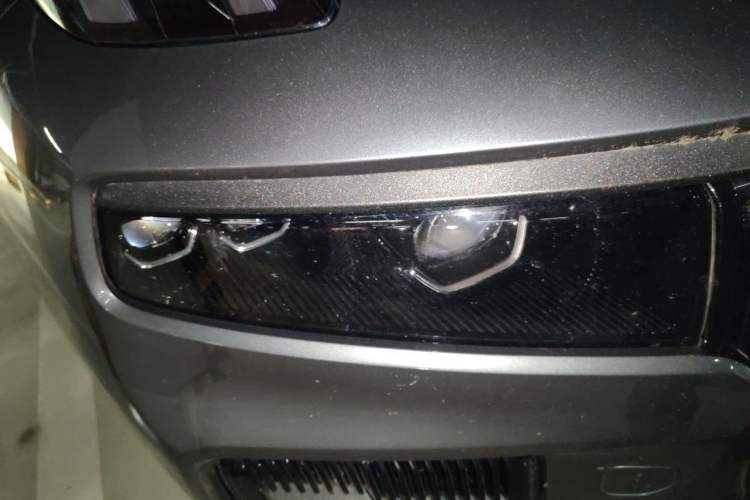 Used Lynk & Co 09 2021 2.0T Halo Seven-Seater Right Front Headlight