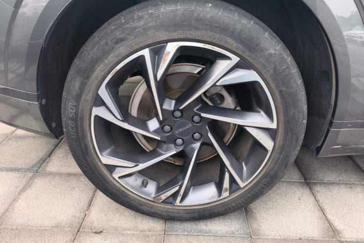 Used Lynk & Co 09 2021 2.0T Halo Six-Seater Right Rear Wheel Hub