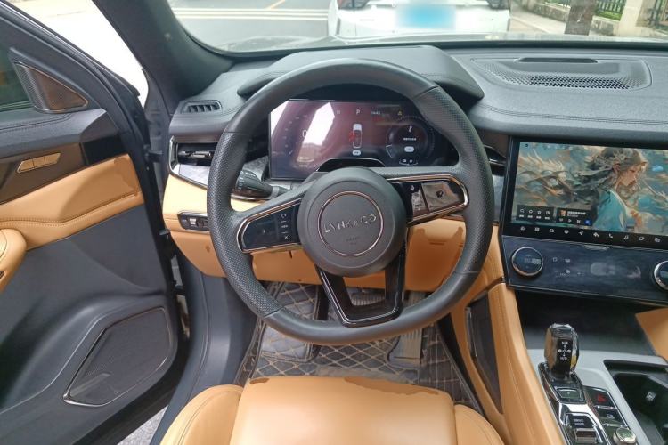 Used Lynk & Co 09 2021 2.0T Halo Six-Seater Steering Wheel