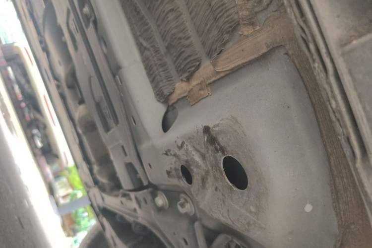 Used Lynk & Co 09 2021 2.0T Halo Six-Seater Chassis Front Right