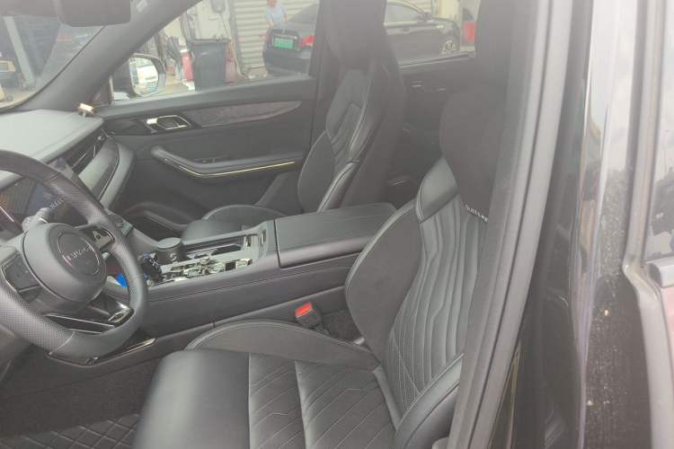 Used Lynk & Co 09 2021 2.0T Halo Six-Seater Left Front Seat