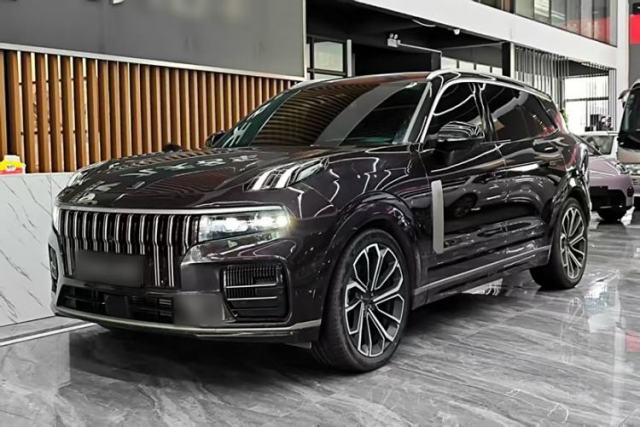 Used Lynk & Co 09 2021 2.0T Ultra Six-Seater