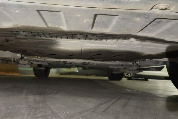 Used Lynk & Co 09 2021 2.0T Ultra Six-Seater Chassis Front