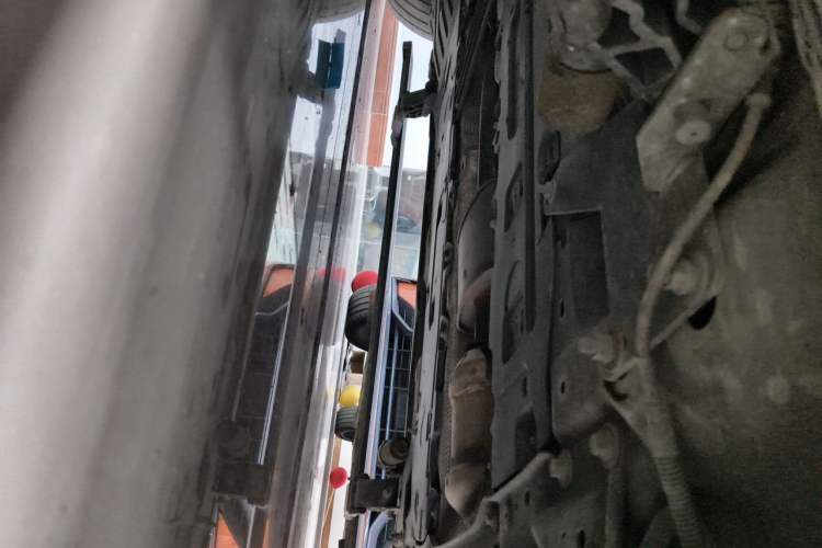 Used Lynk & Co 09 2021 2.0T Halo Six-Seater Chassis Front Right