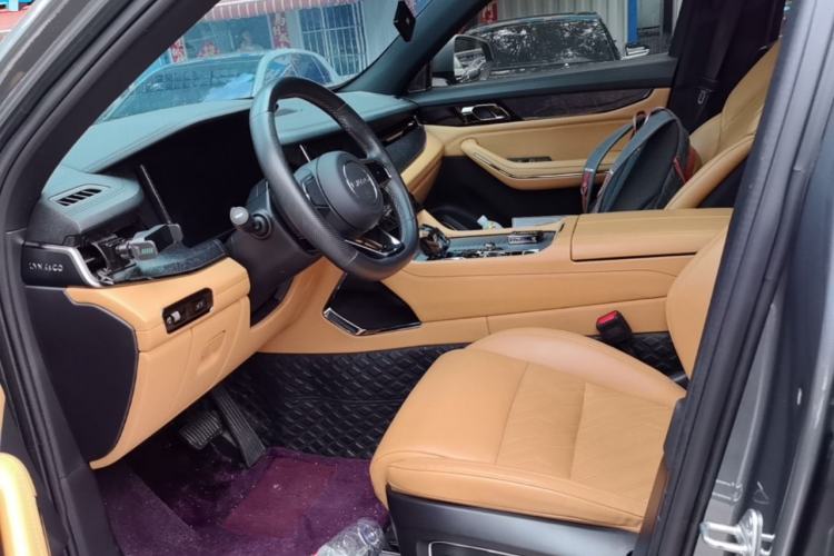 Used Lynk & Co 09 2021 2.0T Halo Six-Seater Left Front Seat