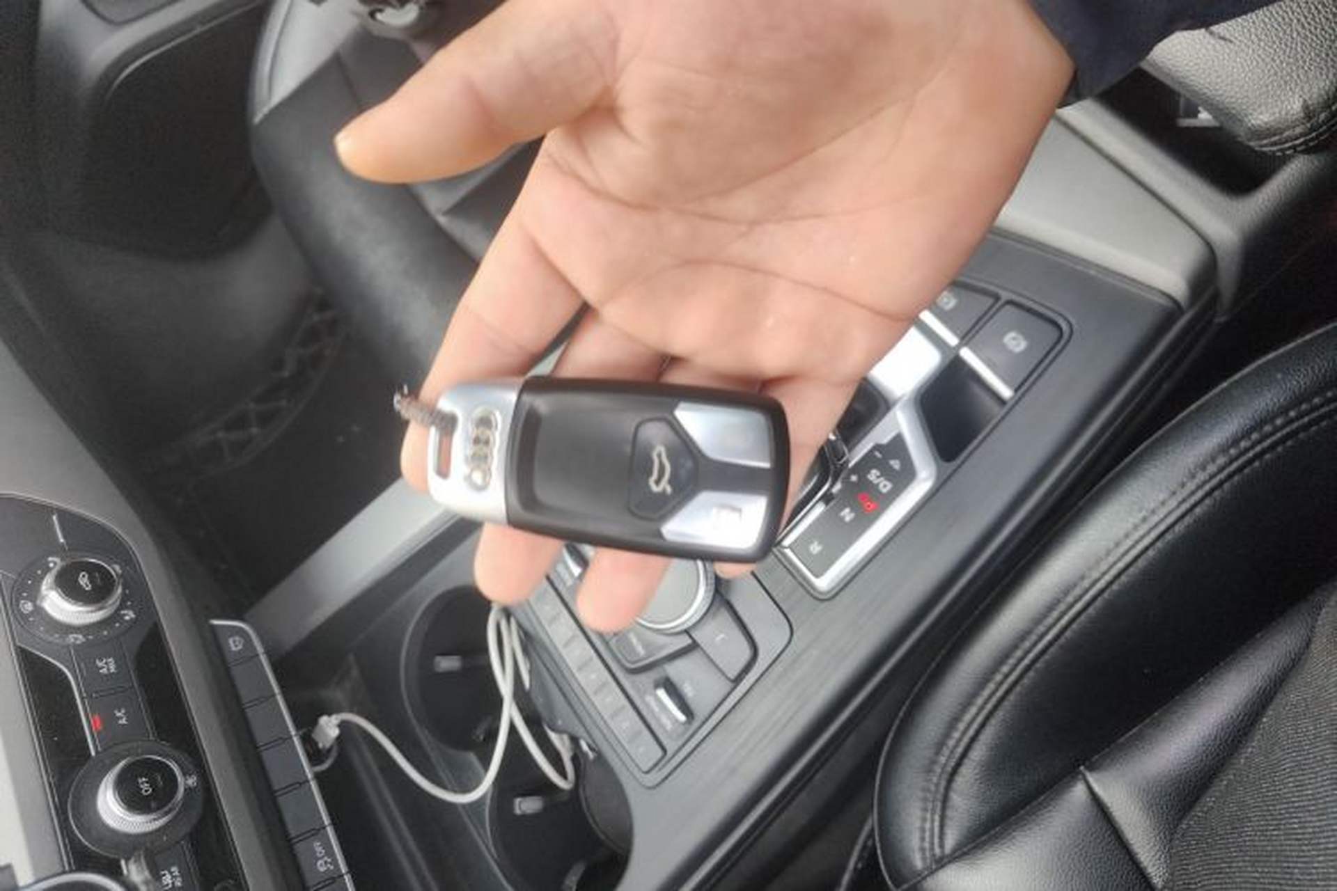 Used Lynk & Co 09 2021 2.0T Halo Six-Seater Vehicle Key