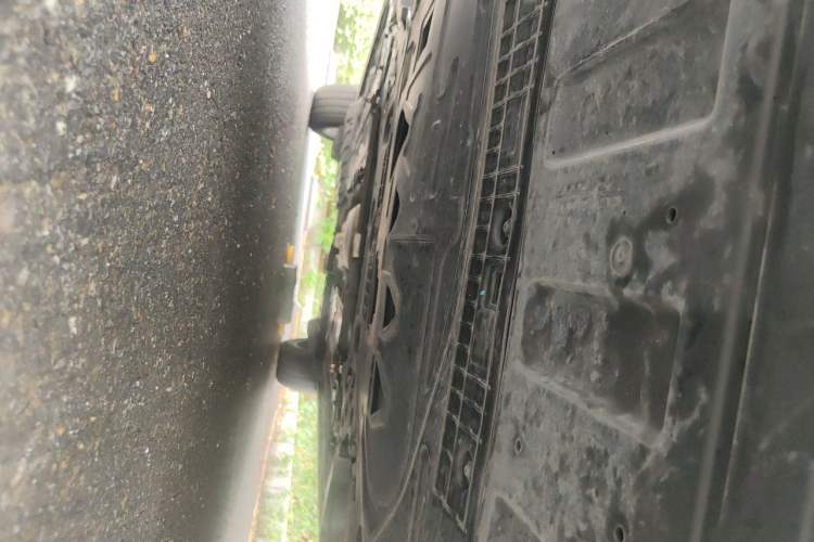 Used Lynk & Co 09 2021 2.0T Halo Six-Seater Chassis Front