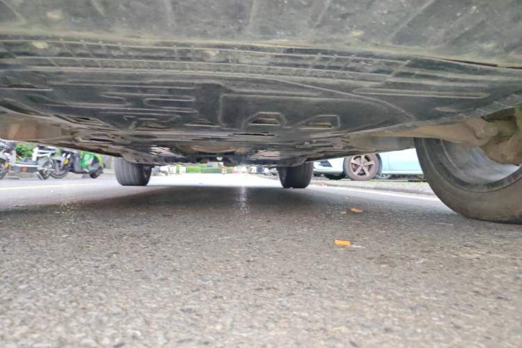 Used Lynk & Co 09 2021 2.0T Halo Six-Seater Chassis Front