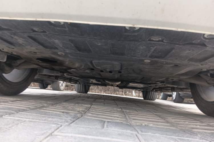 Used Lynk & Co 09 2021 2.0T Halo Seven-Seater Chassis Front