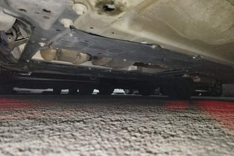 Used Lynk & Co 09 2021 2.0T Halo Six-Seater Chassis Front Left