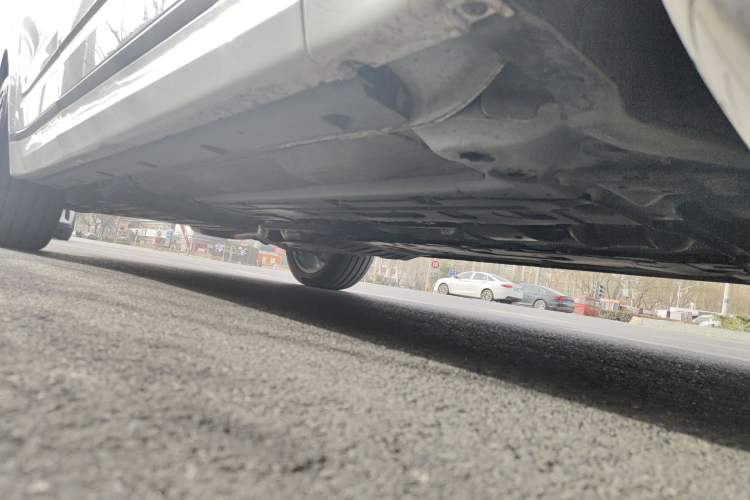 Used Lynk & Co 09 2021 2.0T Halo Six-Seater Chassis Front Right
