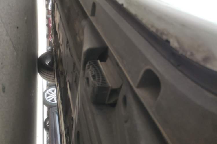 Used Lynk & Co 09 2021 2.0T Halo Six-Seater Chassis Rear Left